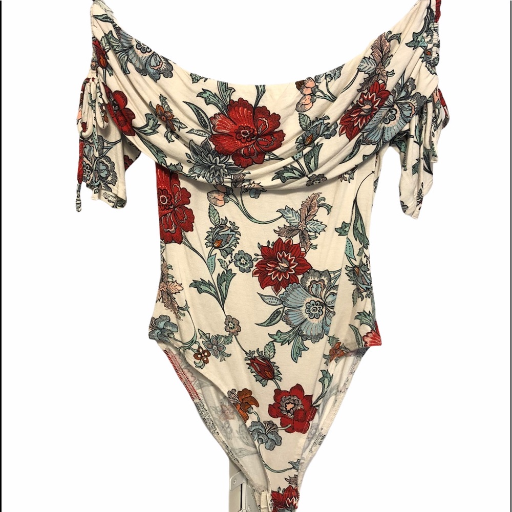 Off The Shoulder Floral Bodysuit